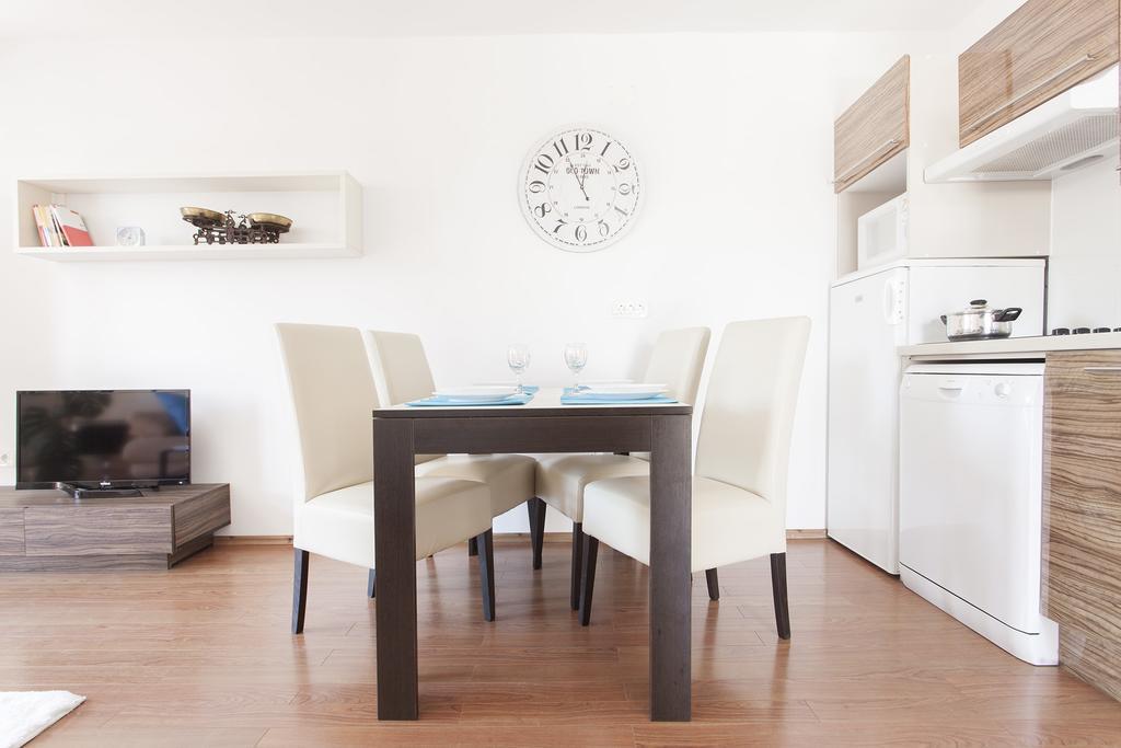 Apartments Kump Ровінь Екстер'єр фото